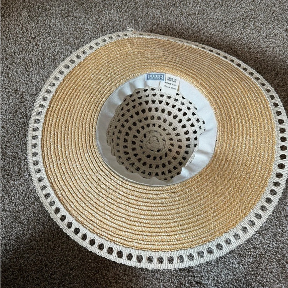 Jennifer Moore 100% Straw Floppy Woven Hat Contrasting White Made in Italy - Picture 5 of 7